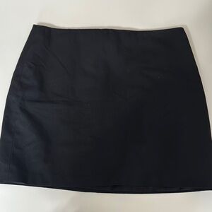 H&M Black Mini Skirt